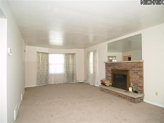 4th image of 114 William St