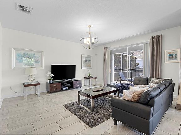 3rd image of 1559 FLANGE DRIVE