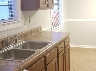 301 Autumn Ave, Rossville, GA 30741