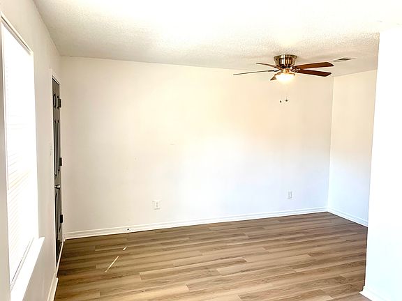 4th image of 1202 Belair St #17511893