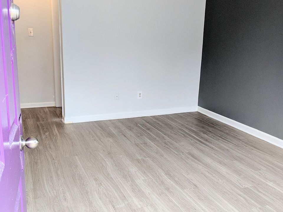 1st image of 206 S Plum St #A