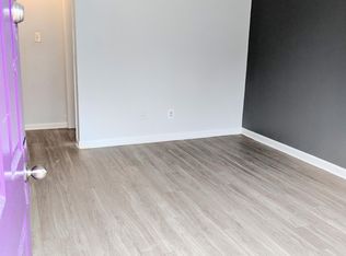 206 S Plum St #A, Durham, NC 27703