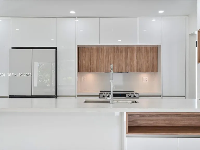 256 Grant Dr — Photo 18