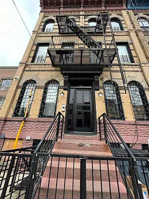 Rented by Superior Homes | media 30