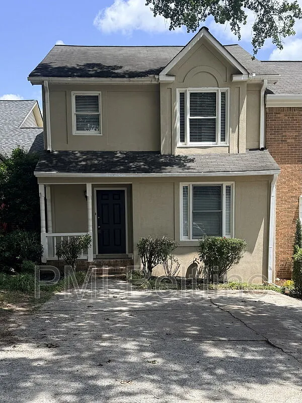 2 bed, 2.5 bath, 1512 sqft, $1,900 — Photo 3
