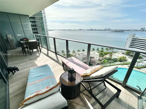 650 NE 32nd St, Miami, FL