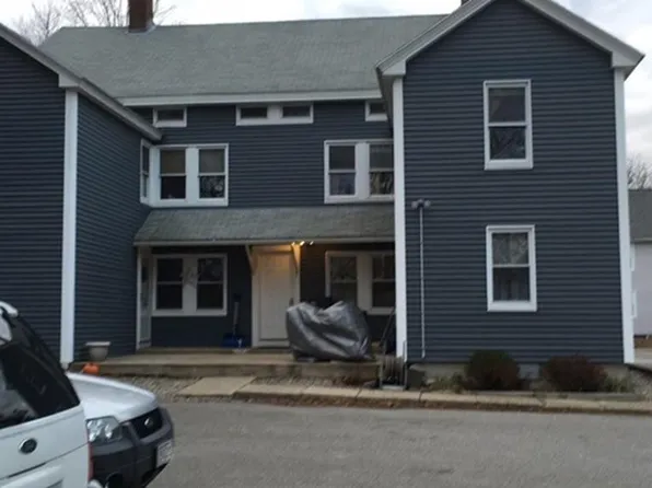 12 High St, Northbridge, MA 01534