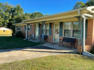 113 Edsel Dr, Chesnee, SC 29323