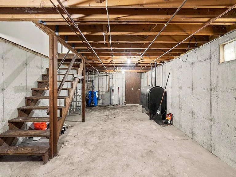 11 Fern St #B — Photo 25