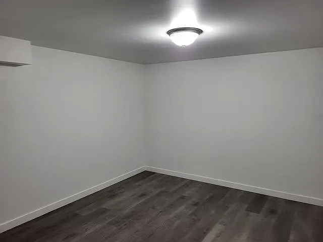 3 bed, 1000 sqft, $1,500 — Photo 3