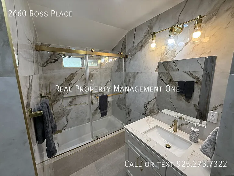 2660 Ross Pl — Photo 9