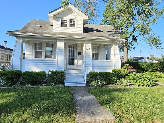 2nd image of 867 Farnham Ave