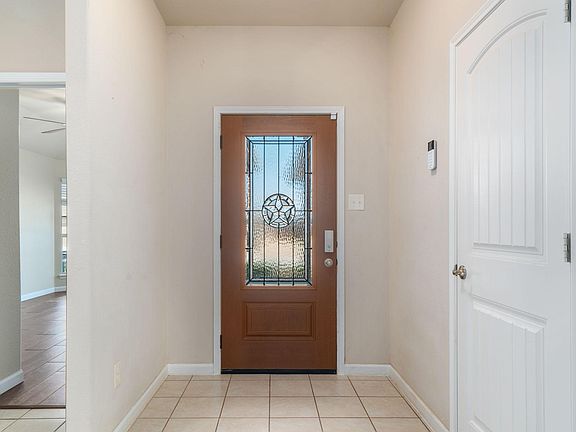 2nd image of 407 Dartmouth Dr
