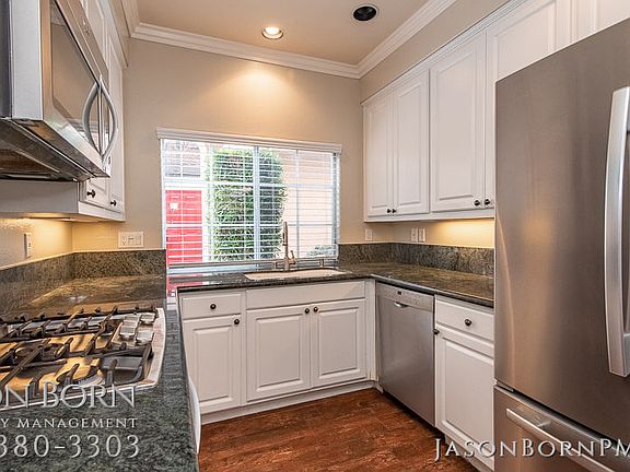 3rd image of 4900 Lazio Way
