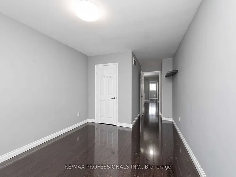 1362 Brookstar Dr — Photo 17