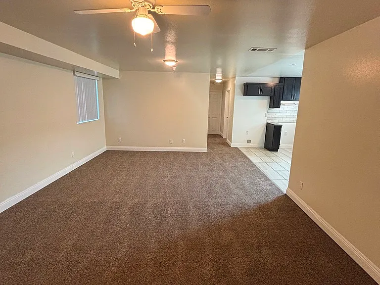 638 W Colden Ave — Photo 2