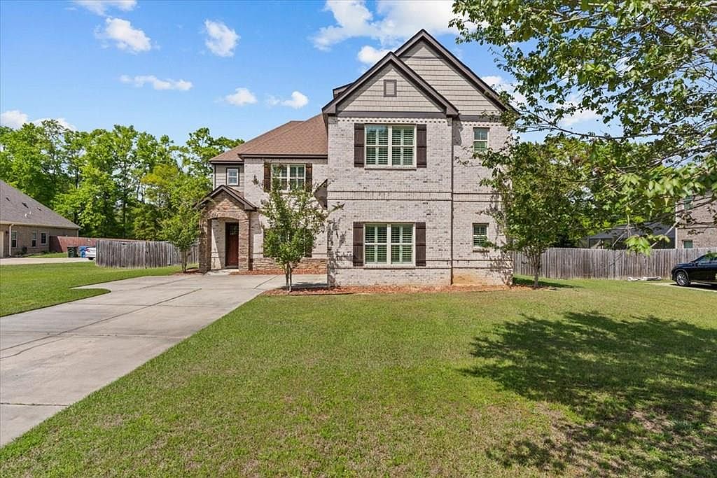 Primary listing photo