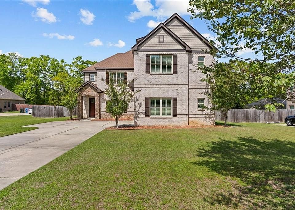 1st image of 118 Tablerock Ct