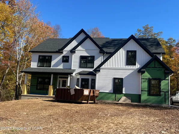 156 Heritage Way, Mountain Top, PA 18707