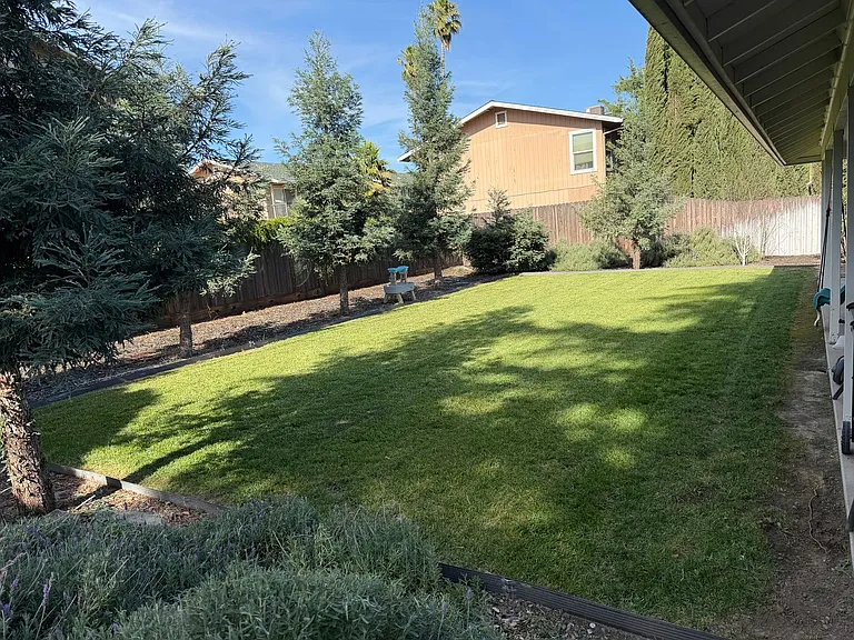 151 E Yolo St — Photo 15