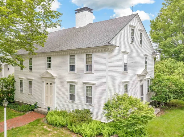 671 East Deering Road, Deering, NH 03244