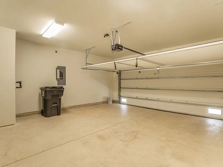 149 Laurel Hill Pl — Photo 38