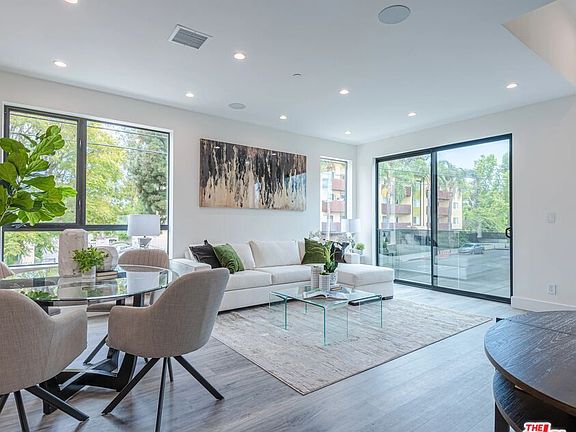 5th image of 18315 Oakbury Cir