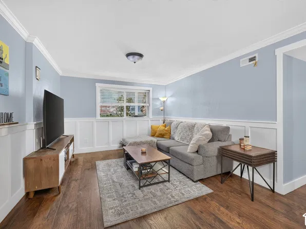 5710 S 900 E APT 1, Salt Lake City, UT 84121