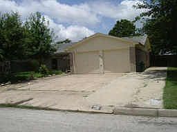 1st image of 536 Fox Dr