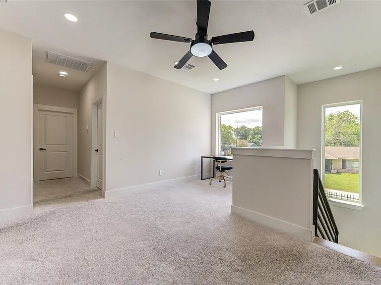 6835 Weston St #A — Photo 31