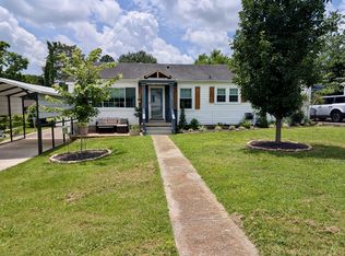 305 Charlotte Dr, Shelbyville, TN 37160