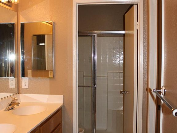 4th image of 859 Mimosa Creek Ln
