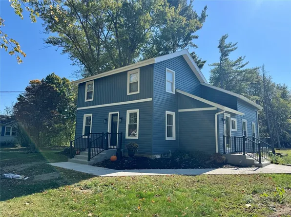 240 Waterford St, Edinboro, PA 16412