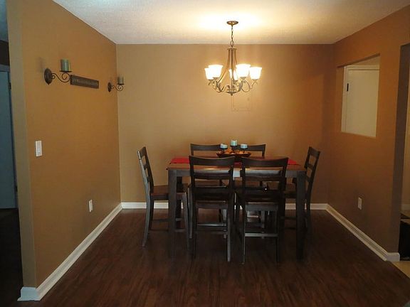 4th image of 151 King St APT 305C