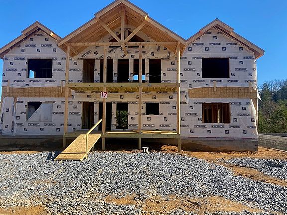 4th image of 17 Green Mountain Way Lot 17R