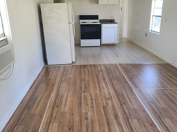2nd image of 600 SW 38th Ave Unit 70
