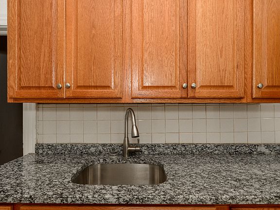 5th image of 8302 Lake Ave #1288