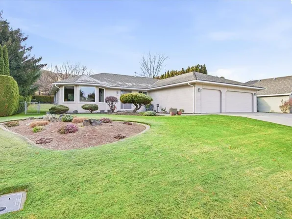 7215 W 15th Ave, Kennewick, WA 99338