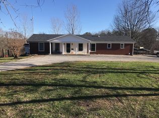 800 Sneed Rd, Carbondale, IL 62902