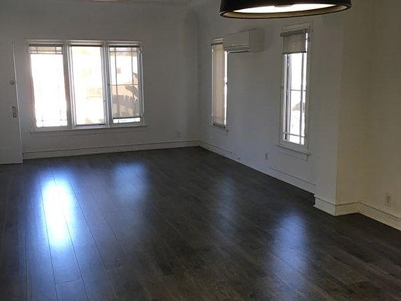 5th image of 622 N Irving Blvd #622