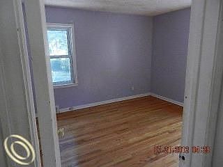 2nd image of 13511 Irvine Blvd