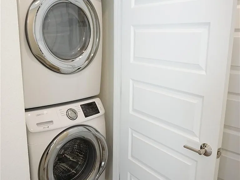 3090 N Wilson Ct #4 — Photo 6