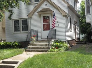 1431 Bever Ave SE, Cedar Rapids, IA 52403