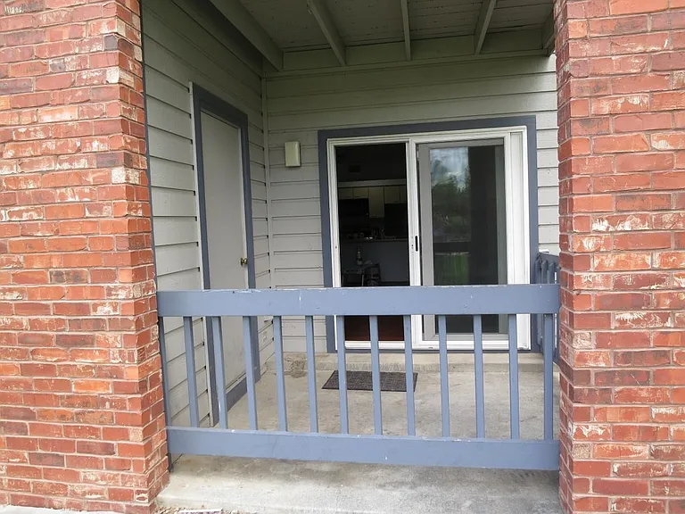 2727 Folsom St #117 — Photo 30