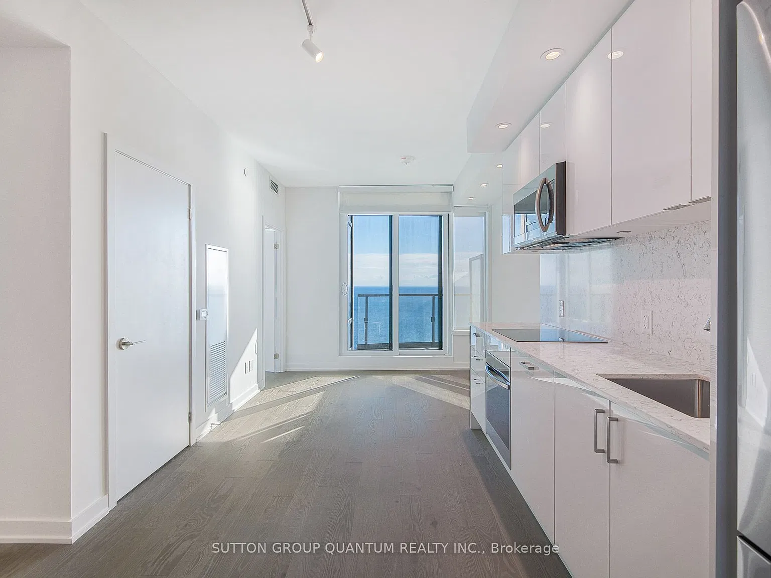 Mirabella Condos — Photo 3