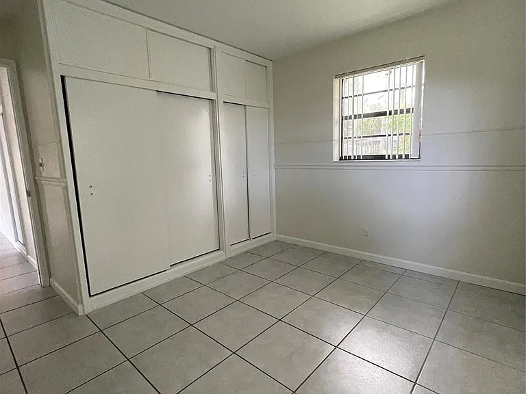 6101 NW 18th St — Photo 19