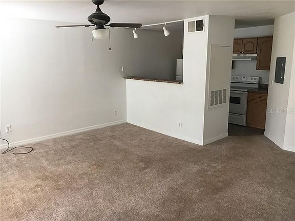 4th image of 4716 Walden Cir #35