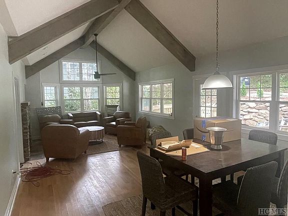 5th image of 188 Chestnut Hill Drive