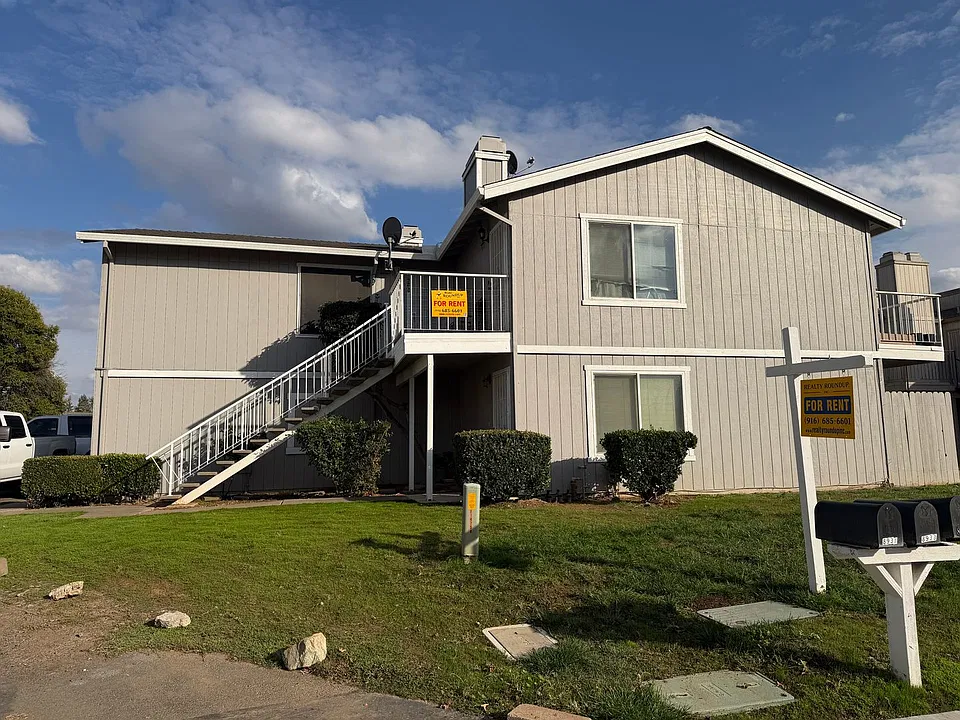 8931 & 8935 Rancho Grande Ct #8933