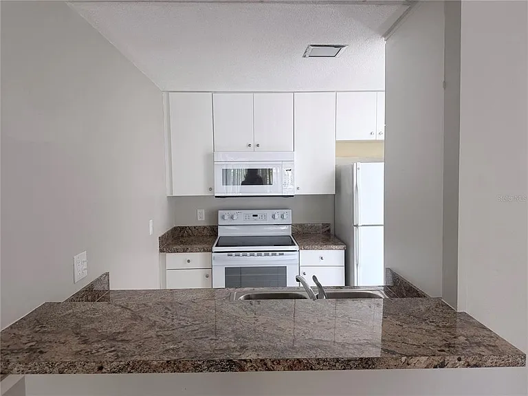141 Fernery Rd #A204 — Photo 6
